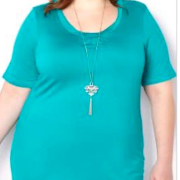 T-SHIRT, MADE IN CANADA!!, DEEP EMERALD, SIZE 5X, TWISTED NECKLINE, RELAXED FIT, - Picture 1 of 12